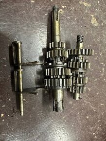 kompletní prevodovka + vidličky JAWA ČZ 125 175 250 ZARUKA