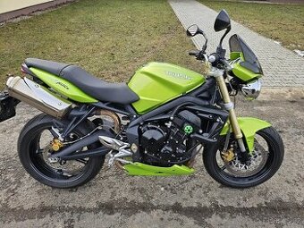 Triumph Street Triple 675