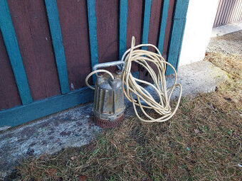 Prodám třífazové kalové čerpadlo.