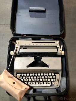 Psací stroj CONSUL