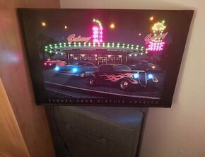 světelný obraz s motivy USA