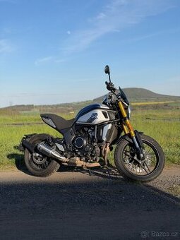 Cfmoto 700 clx heritage