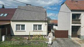 Prodej rodinného domu 5+1, CP 1696 m2 - Těmice