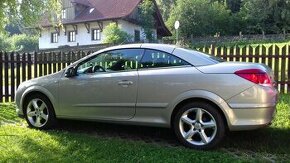 Prodám kabriolet Opel Astra TwinTop