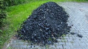 Uhlí černé ořech 2