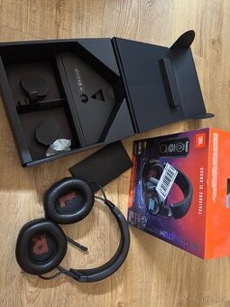 JBL Quantum 910