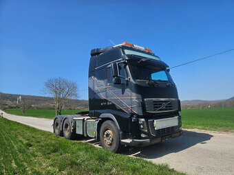 Tahač volvo FH16 580 6x4 r.v.2013 automat,hydraulika
