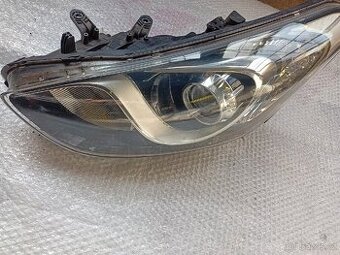 Levý přední světlomet Hyundai I30 - 1