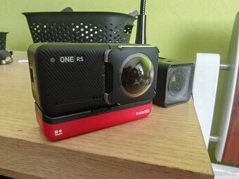 Insta 360 one rs twin edition