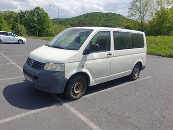 VW Transportér T5 1.9 TDI. 5 mist, nová STK, pojízdný