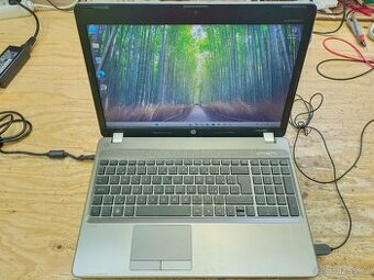notebook HP, CPU i5, grafika AMD 7470M, SSD, Win 11