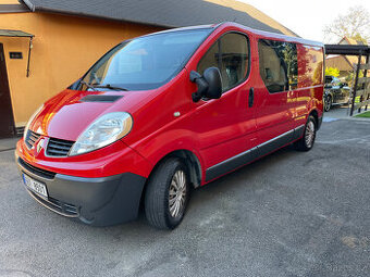 Renault Trafic 6 míst