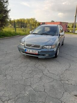 Volvo V40 1.8