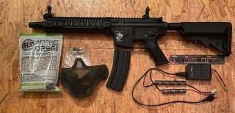 Prodám airsoft zbraň m4
