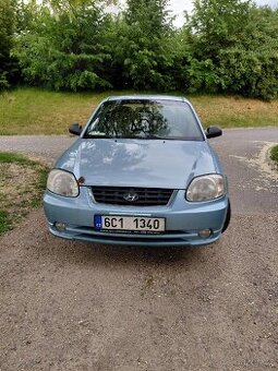 Hyundai accent