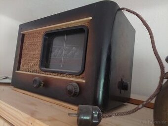 Stare historicke radio
