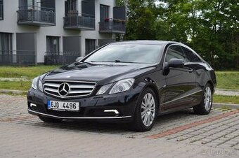 Mercedes Benz E 350 CDI 170kw/Coupe/222tkm/Automat/černé