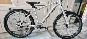 Dětské kolo Early Rider Belter 20