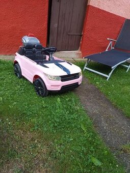 Dětské elektrické autíčko dívčí