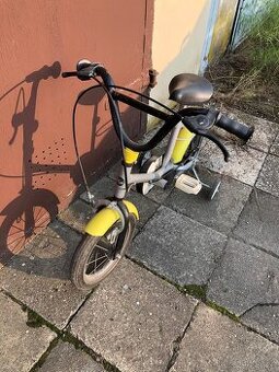 Detske kolo s kolečky, 12