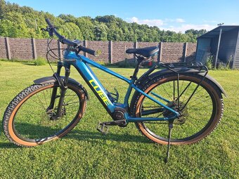 CUBE Reaction Hybrid Race 625, kola 29"