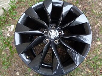 nové alu r19 origo škoda 5x112 CRYSTAL