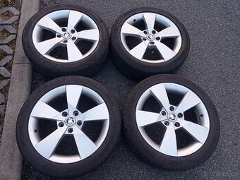 Levné 17" LETNI DENOM ORIGINAL SKODA OCTAVIA III
