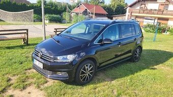 VW Touran 1,2 TSI, 81 kW, 10/2016, 52 000 km