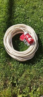 Prodlužovací kabel 380v