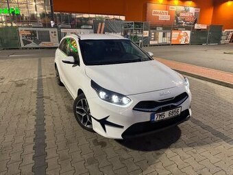 Kia Ceed SW 1.5 T-GDi 118 kW, 2022, automat