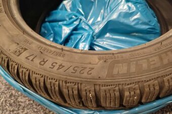 2 ks zimní pneu Michelin Alpin 6 225/45R17 91H