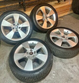 ALU Kola ŠKODA 5x112 R17 DENOM Zimní Pneu 225/45/17