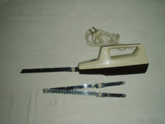 ELEKTRICKÝ NŮŽ NA KEBAB - GYROS - PEČIVO A DALŠÍ