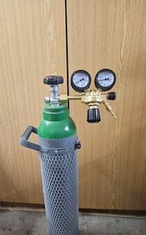 PLNÁ láhev tlaková bomba 6kg CO2 na svařování i Pivo