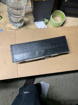 Kolenní airbag skoda Octavia IV 4 koleno kolenni