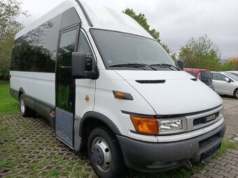 Iveco daily bus