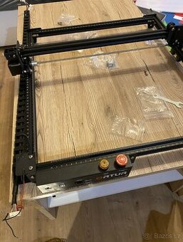 PRODÁM LASEROVÝ GRAVÍROVACÍ STROJ ORTUR – NOVÁ LASER HLAVA