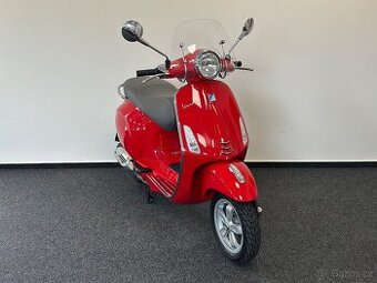 Piaggio Vespa Primavera 125
