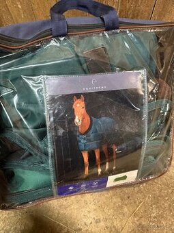 Nová stájová deka 145cm 200g