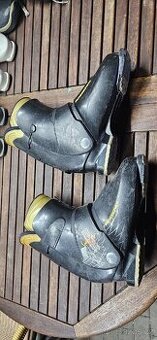 Lyžáky Rossignol 45