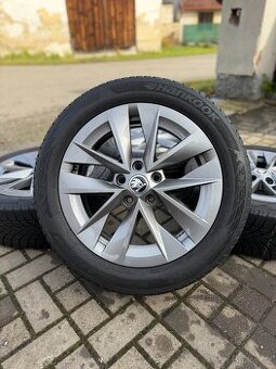 ORIGINÁL Alu Škoda ROTARE R17, 5x112 - TOP, ZIMNÍ PNEU