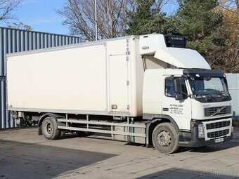 Volvo FM 300, 18 TUN, 21 PALET, CARRIER SUPRA 950 MT, HYDRAU