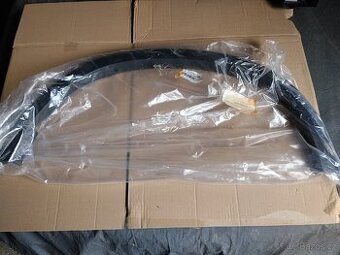 BMW X6 F16 levý zadní lem blatníku