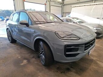 Porsche Cayenne 3.0 E-Hybrid – Benzin (PHEV) – 50 055 km