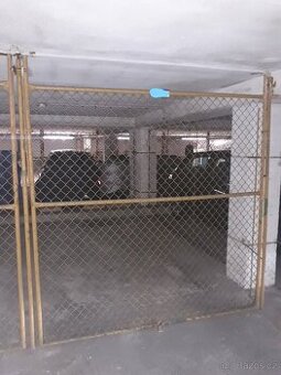 GARÁŽOVÉ STÁNÍ PRAHA 4 - PANKRÁC