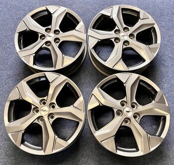 5x108 R18 Originál Alu Mustang Mach Electric 2022 - TOP STAV