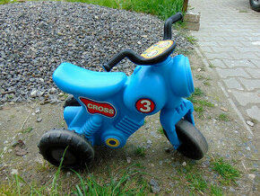 Odrážedlo - motorka