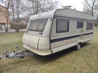 Hobby 490, pěkný suchý karavan