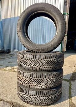 Michelin 205/60 R16