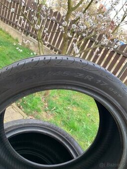 LETNÍ PNEU 225/45 R17 4KS PIRELLI PZERO